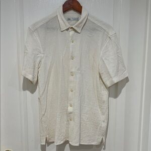 Zara Men's Off-White Short Sleeve Shirt